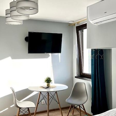 Aparthotel w Dolinie Stawów Zator Las Exterior foto