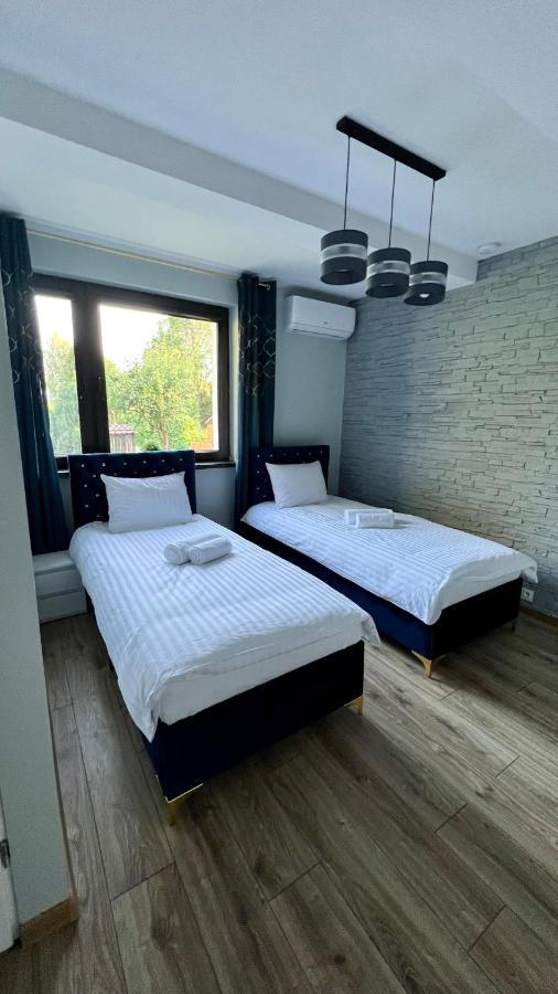 Aparthotel w Dolinie Stawów Zator Las Exterior foto