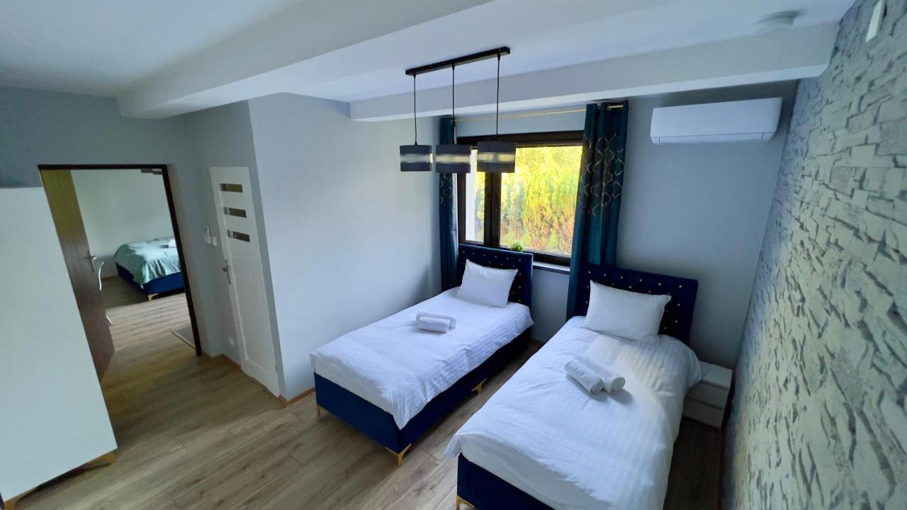 Aparthotel w Dolinie Stawów Zator Las Exterior foto