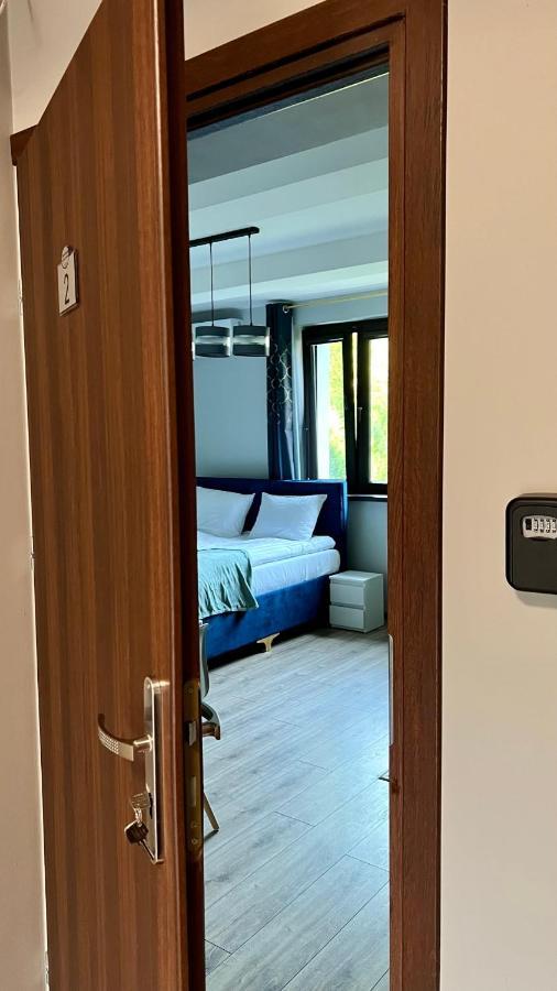 Aparthotel w Dolinie Stawów Zator Las Exterior foto