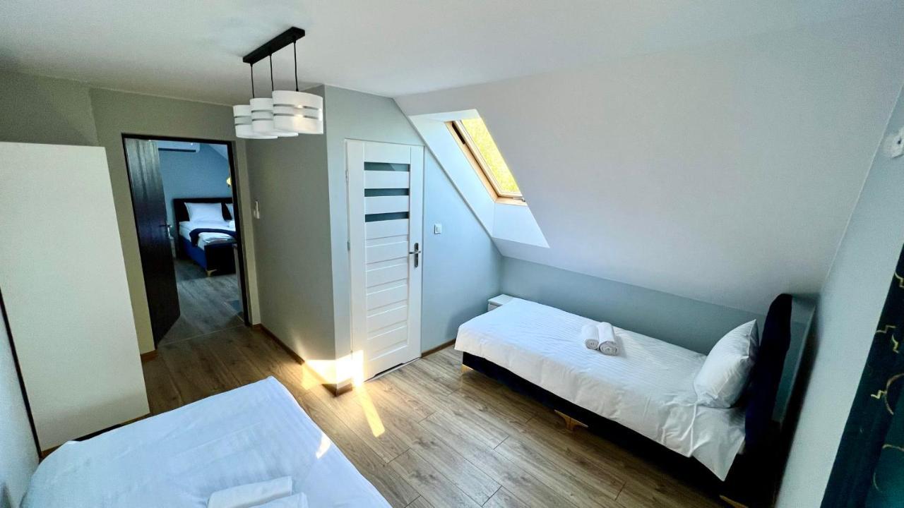 Aparthotel w Dolinie Stawów Zator Las Exterior foto