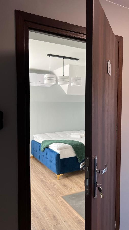 Aparthotel w Dolinie Stawów Zator Las Exterior foto