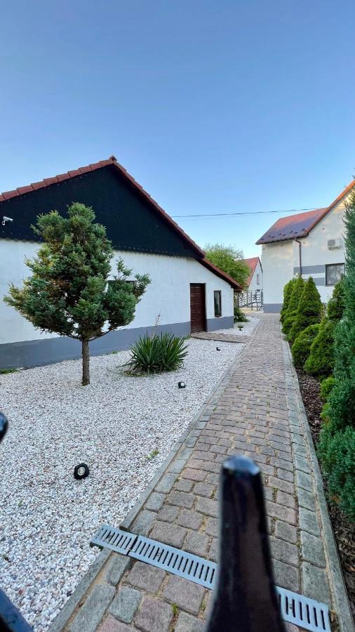 Aparthotel w Dolinie Stawów Zator Las Exterior foto